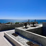 Navio Terraces